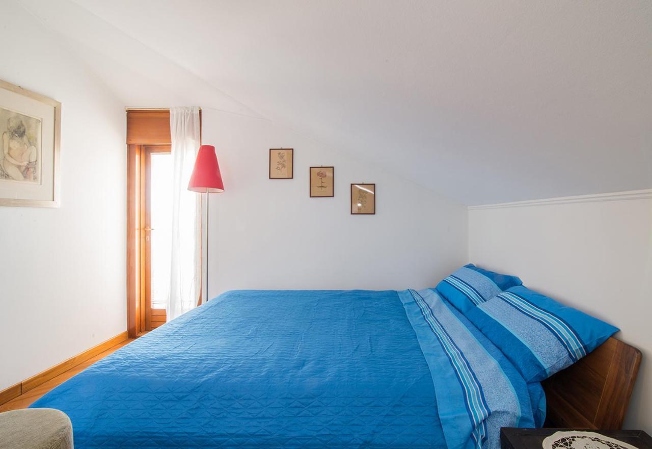 טריאסטה La Mansarda Delle Meraviglie B&B Superior מראה חיצוני תמונה