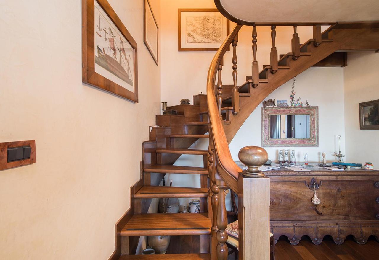 טריאסטה La Mansarda Delle Meraviglie B&B Superior מראה חיצוני תמונה